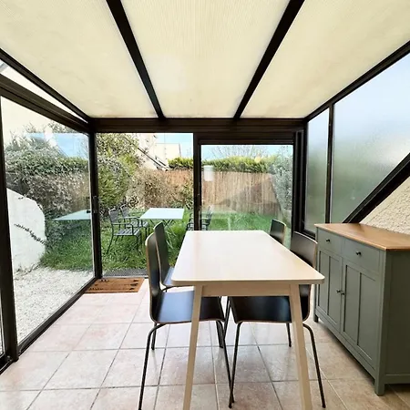 Maisonnette Refaite A Neuf - Jardin - Piscine Holiday home *